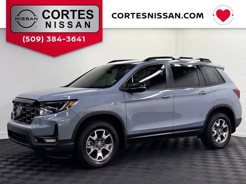 Used 2023 Honda Passport TrailSport image 1