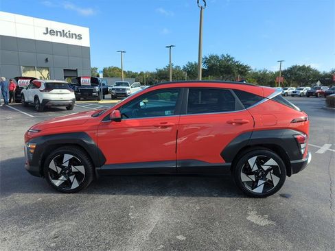 Used 2024 Hyundai Kona Limited image 7