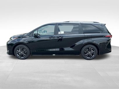 New 2026 Toyota Sienna XSE
