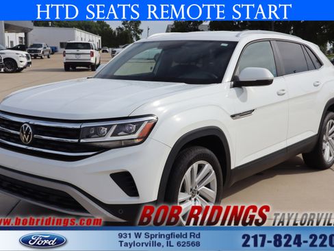 Used 2023 Volkswagen Atlas Cross Sport SE FWD image 1