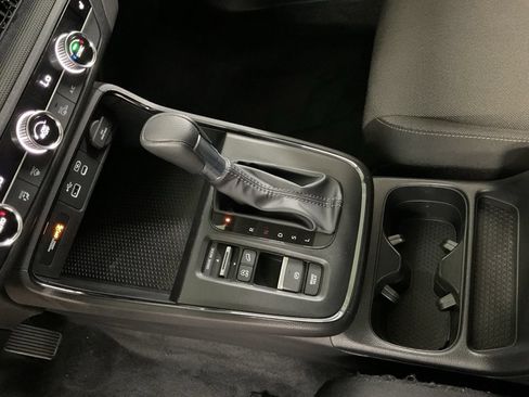 Certified 2024 Honda CR-V EX image 20