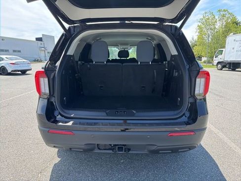 Used 2026 Ford Explorer Active AWD/4WD image 8