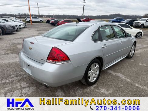 Used 2015 Chevrolet Impala LT w/ LT Sunroof Package FWD image 3