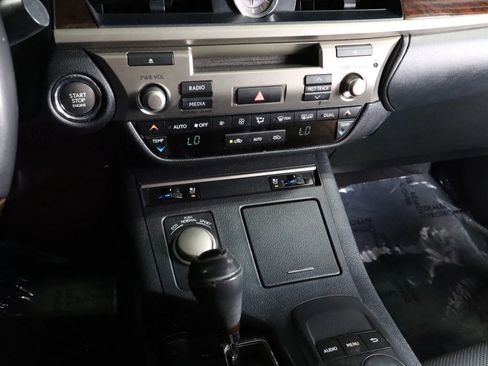 Used 2015 Lexus ES 350 image 20