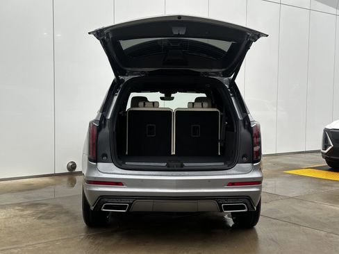 New 2025 Cadillac XT6 Sport w/ Technology Package image 7