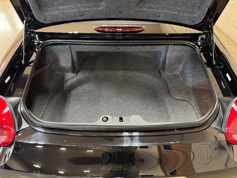 Used 2002 Ford Thunderbird image 53