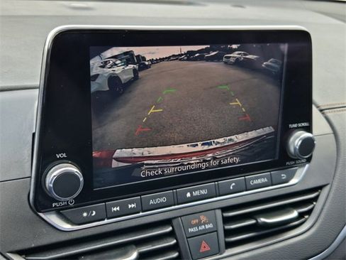 Used 2021 Nissan Altima 2.5 SR image 19