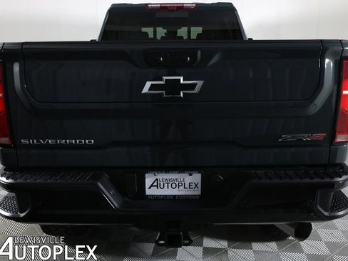 Used 2026 Chevrolet Silverado 2500 ZR2 AWD/4WD image 6