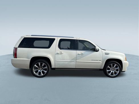 Used 2014 Cadillac Escalade ESV Premium AWD/4WD image 9