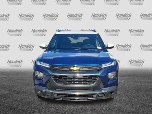 Used 2022 Chevrolet TrailBlazer ACTIV w/ Sun and Liftgate Package FWD image 9