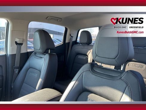 Used 2018 GMC Canyon All Terrain w/ Trailering Package image 17