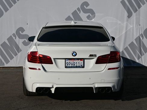 Used 2015 BMW M5 image 6