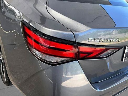 Certified 2023 Nissan Sentra SV FWD image 28