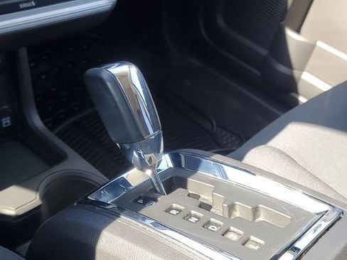 Used 2010 Dodge Journey SE w/ Popular Equipment Group image 25