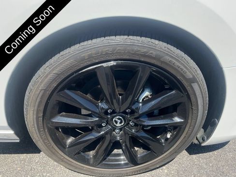 Used 2020 MAZDA MAZDA3 Hatchback w/ Premium Package FWD image 37