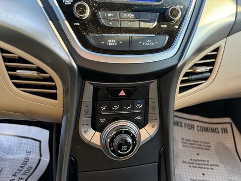 Used 2013 Hyundai Elantra GLS w/ Preferred Pkg image 22