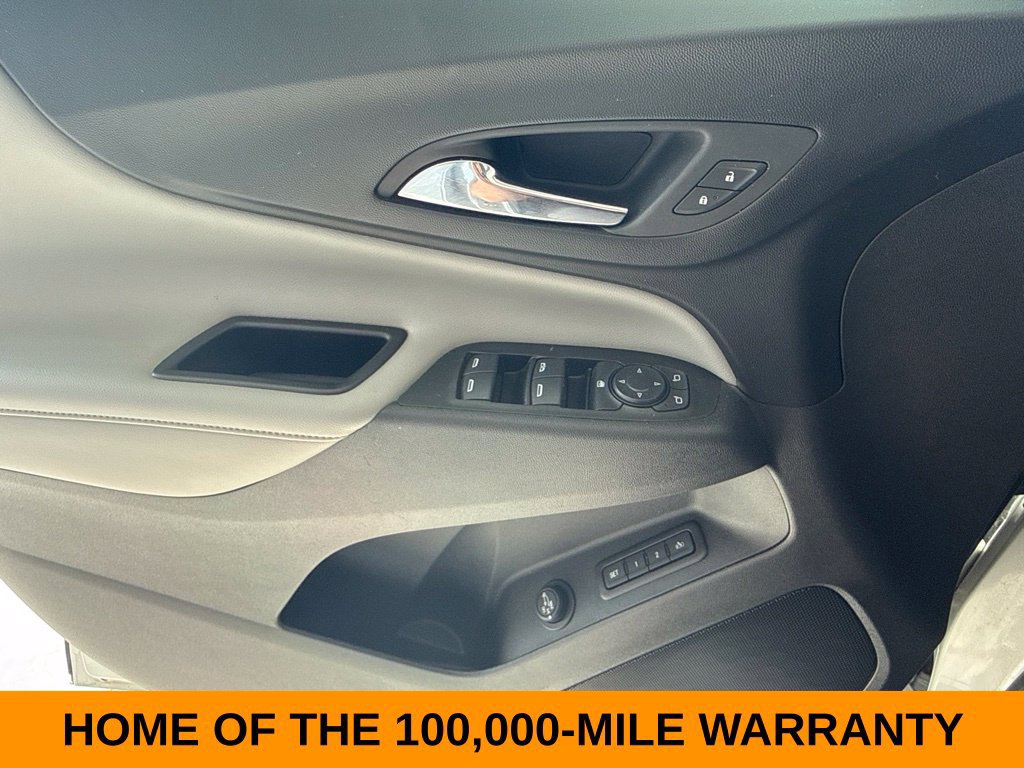 Used 2020 Chevrolet Equinox Premier FWD image 18