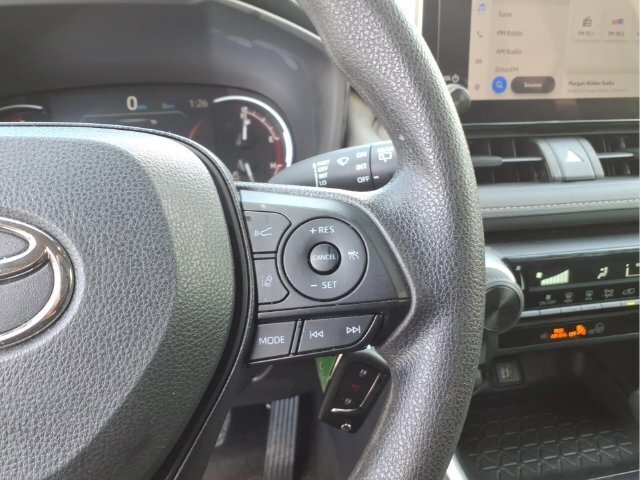 Used 2024 Toyota RAV4 LE FWD image 24