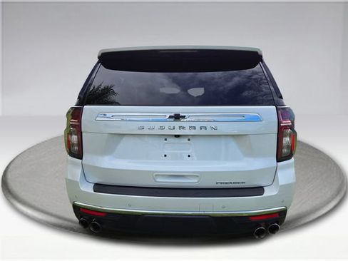 Used 2023 Chevrolet Suburban Premier RWD image 15