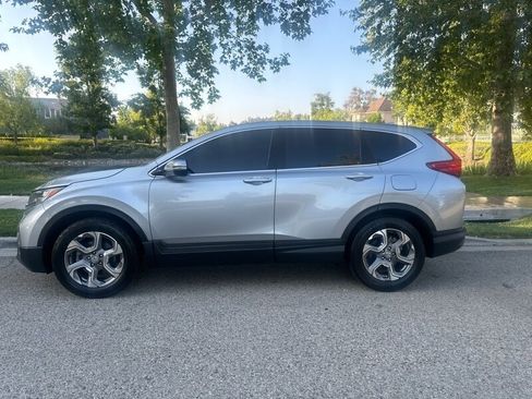 Used 2018 Honda CR-V EX image 2