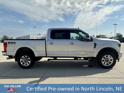 Used 2019 Ford F250 Lariat w/ Chrome Package image 3