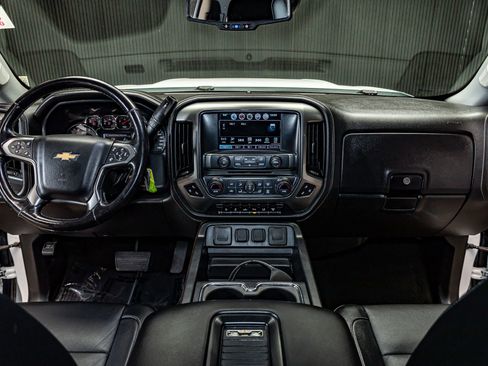 Used 2018 Chevrolet Silverado 3500 LTZ w/ Duramax Plus Package image 17