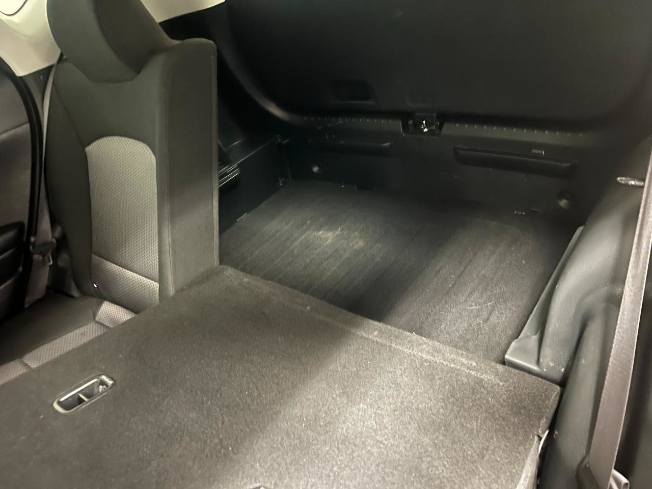 Used 2023 Kia Soul S FWD image 28