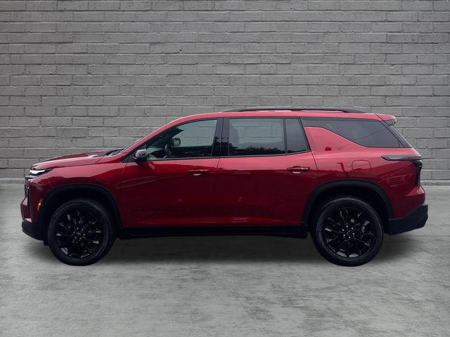 Used 2024 Chevrolet Traverse LT w/ Midnight/Sport Edition AWD/4WD image 4