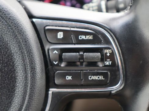 Used 2017 Kia Sportage EX AWD/4WD image 6