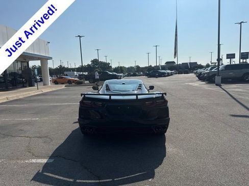 Used 2026 Chevrolet Corvette Stingray Coupe w/ Z51 Performance Package RWD image 4