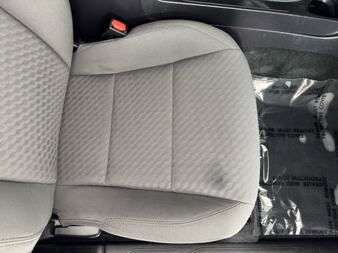 Used 2023 Toyota Tacoma SR image 30