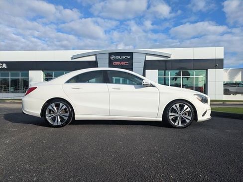 Used 2019 Mercedes-Benz CLA 250 image 3