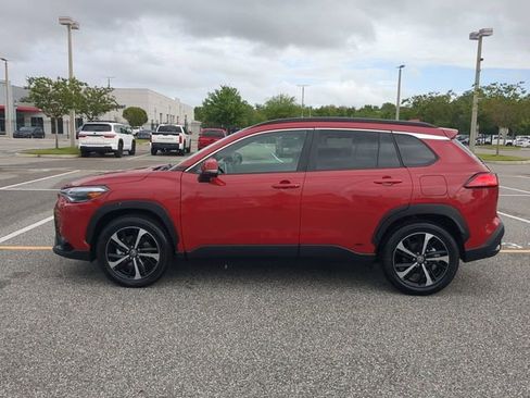 Used 2023 Toyota Corolla Cross XSE w/ Convenience Package image 7