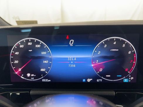 Certified 2025 Mercedes-Benz GLA 250 image 18