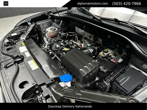 Used 2024 Volkswagen Atlas Cross Sport SE image 48