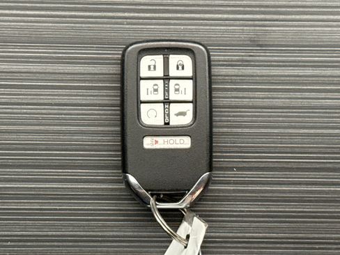 Used 2024 Honda Odyssey Elite image 26
