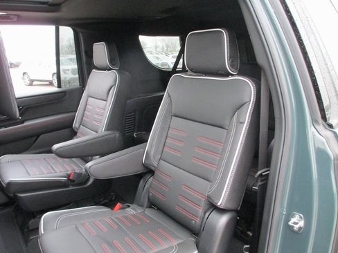New 2026 GMC Yukon XL AT4 Ultimate image 12