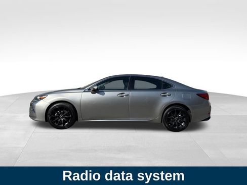 Used 2017 Lexus ES 350 w/ Premium Package image 2