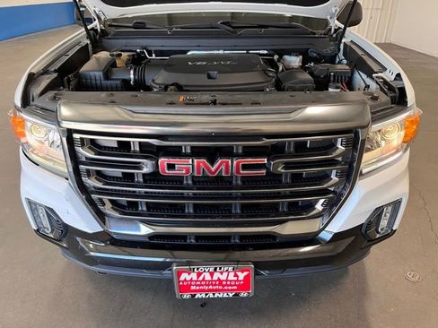 Used 2022 GMC Canyon AT4 w/ Trailering Package image 9
