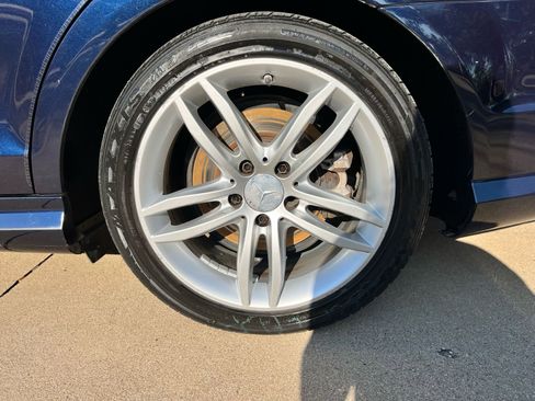 Used 2013 Mercedes-Benz C 250 Sedan image 21