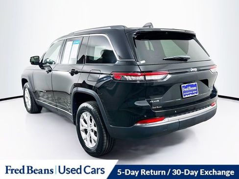 Used 2023 Jeep Grand Cherokee Limited AWD/4WD image 7