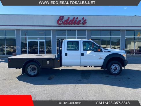 Used 2013 Ford F550 4x4 Crew Cab Super Duty w/ Payload Upgrade Pkg image 1