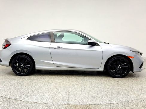Used 2019 Honda Civic Sport image 4