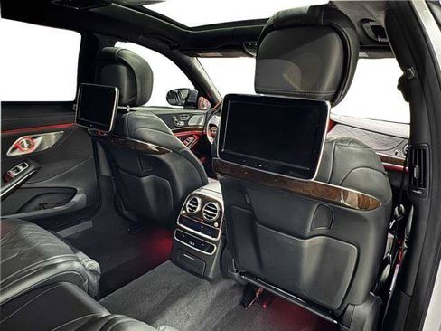 Used 2016 Mercedes-Benz Maybach S 600 image 63