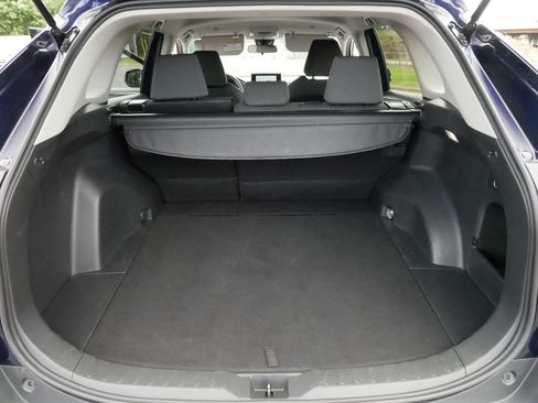 Certified 2025 Toyota RAV4 XLE AWD/4WD image 18