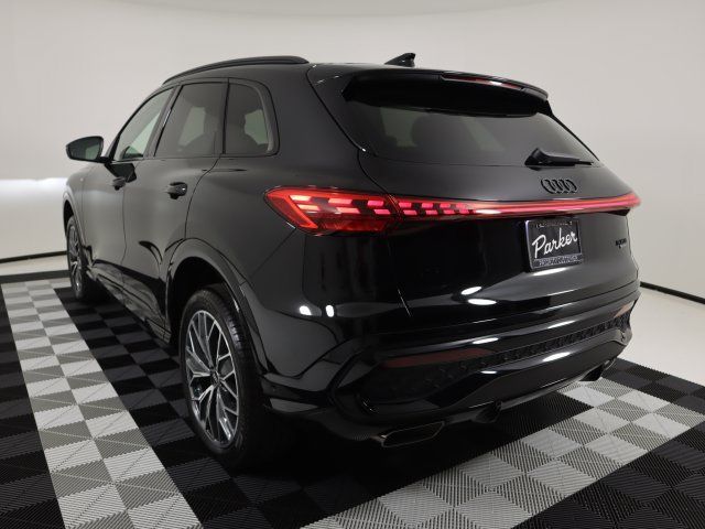 New 2026 Audi Q5 Premium Plus AWD/4WD image 3