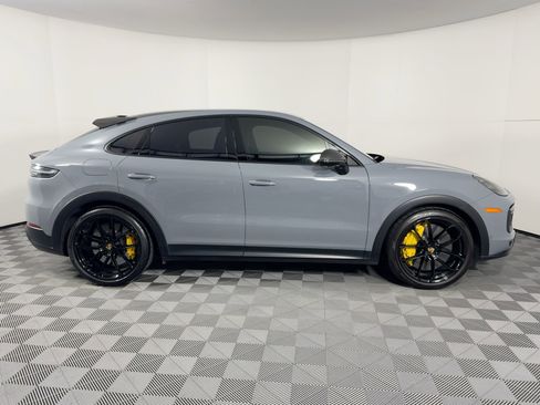 Certified 2023 Porsche Cayenne Turbo GT image 8