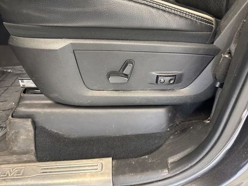 Used 2022 RAM 2500 Laramie image 15