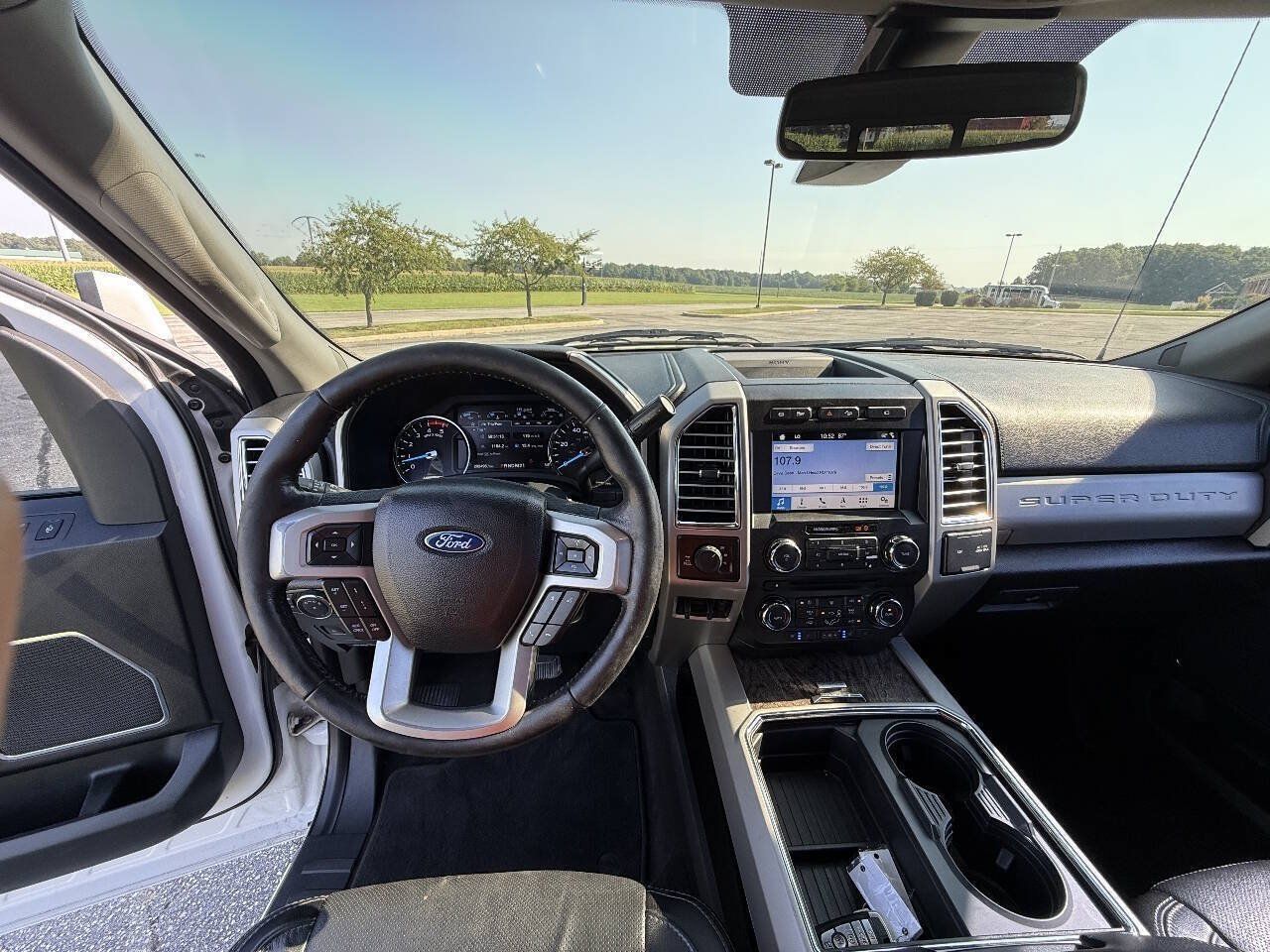 Used 2017 Ford F350 Lariat w/ Lariat Ultimate Package AWD/4WD image 12