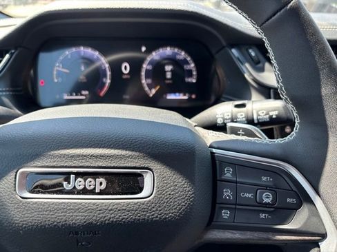 New 2026 Jeep Grand Cherokee Limited AWD/4WD image 27